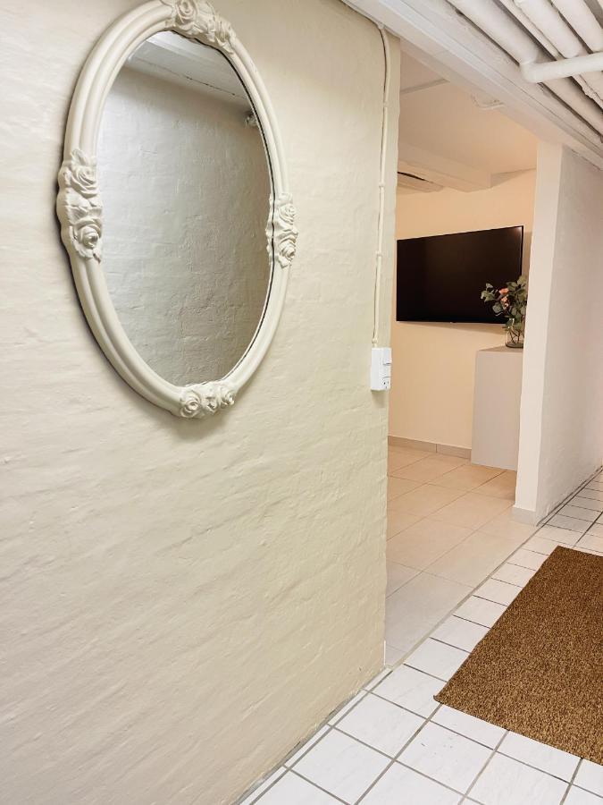 Aday - Aalborg Mansion - Charming 3 Bedroom Apartment エクステリア 写真