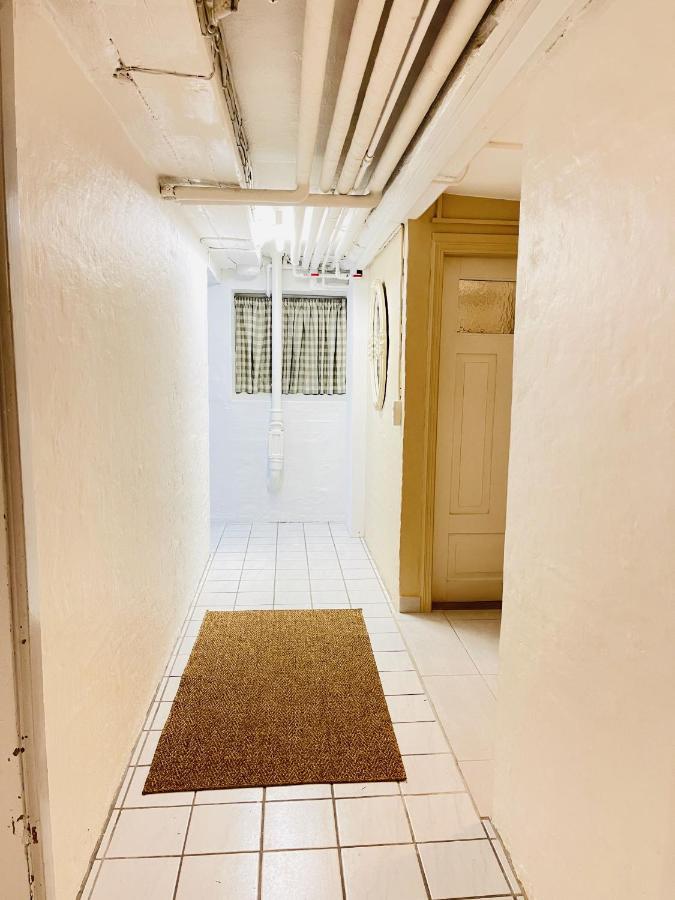 Aday - Aalborg Mansion - Charming 3 Bedroom Apartment エクステリア 写真