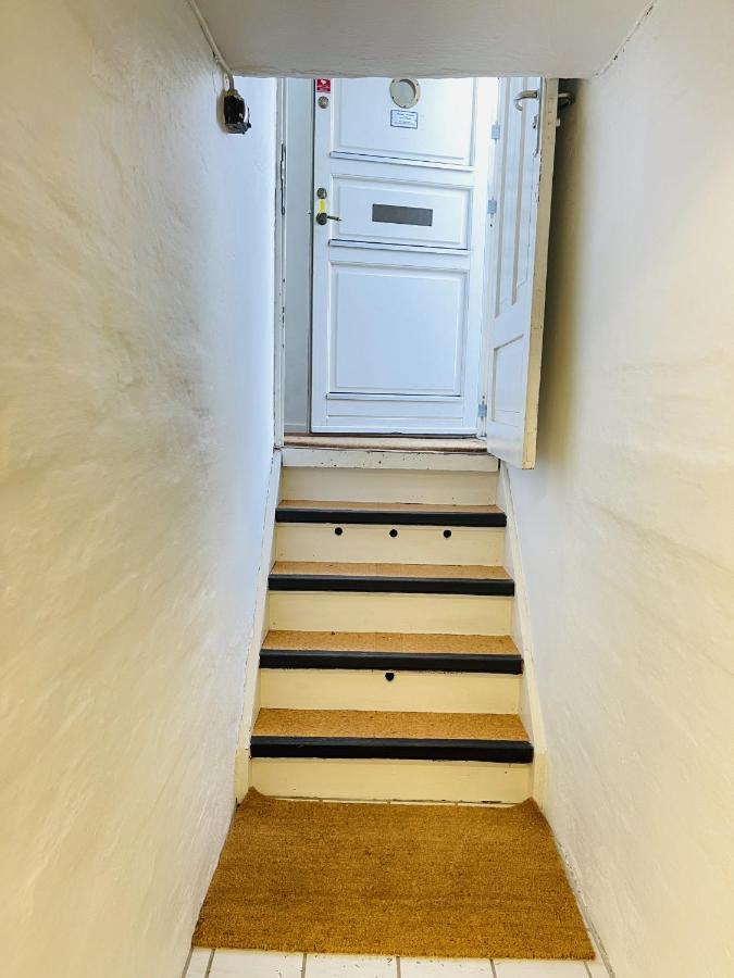 Aday - Aalborg Mansion - Charming 3 Bedroom Apartment エクステリア 写真